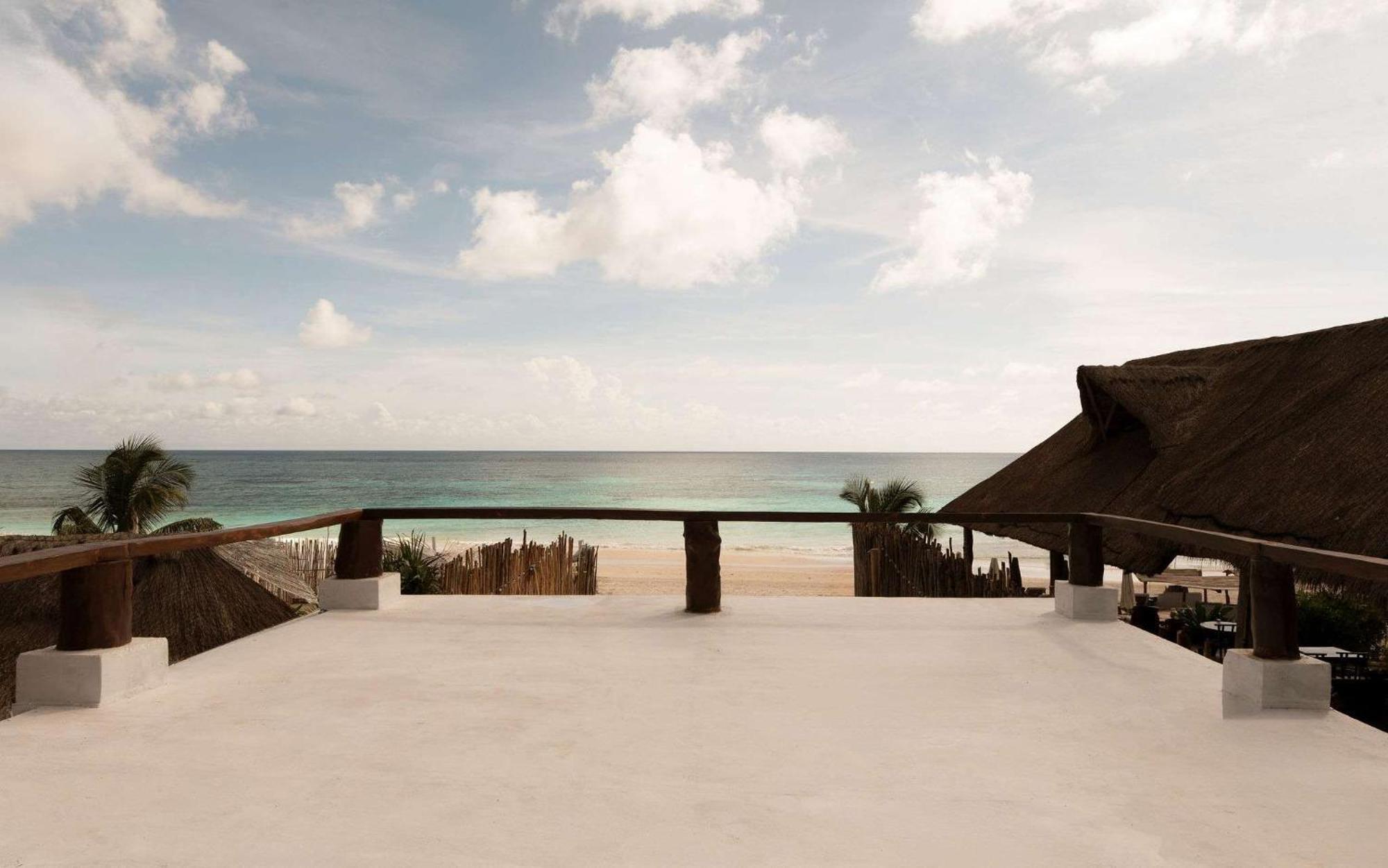 Largest Ocean Front Mansion Butler Included Holiday home *