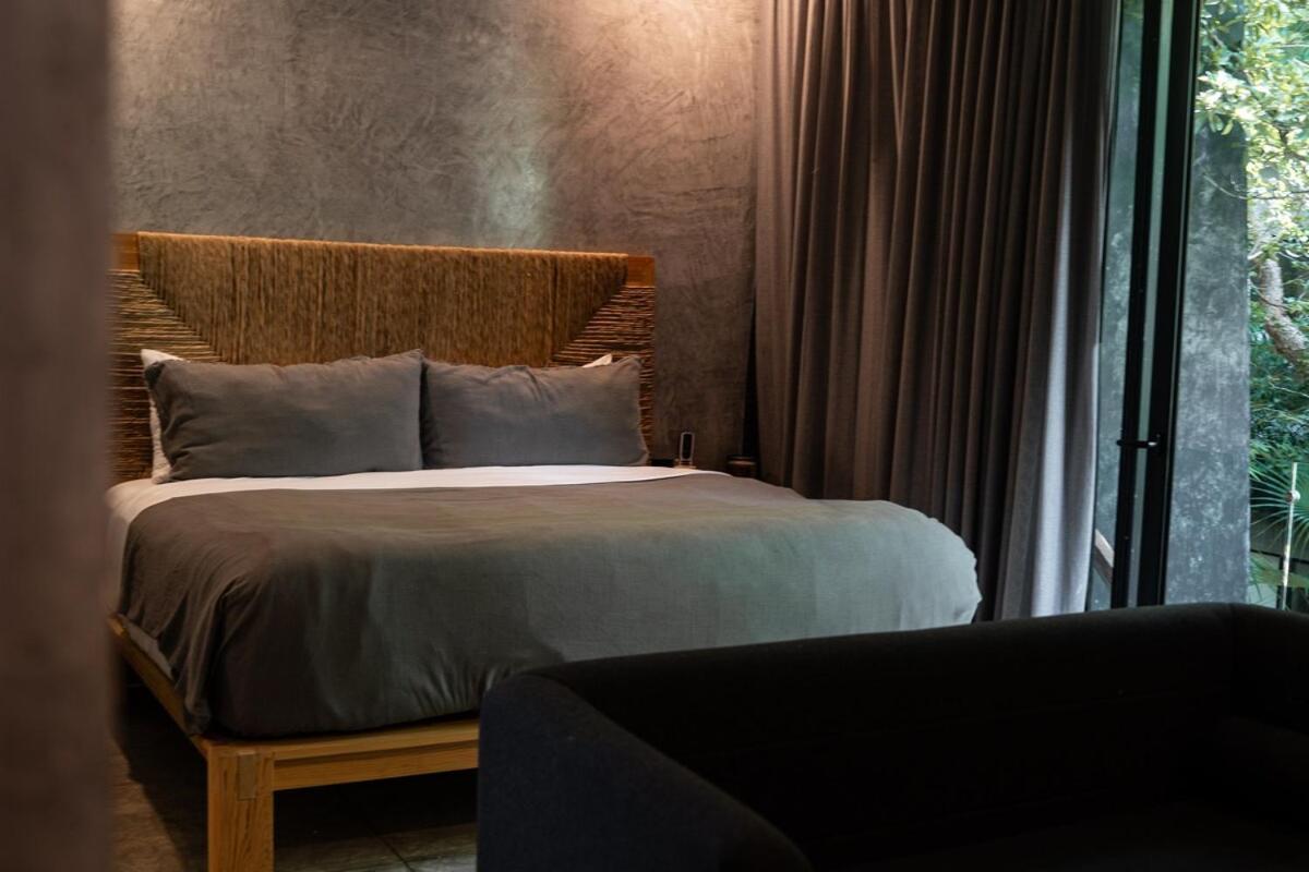 Spacious Luxury Villa, 3 Private Pools + Rooftop