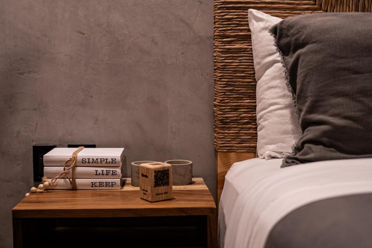 Spacious Luxury Villa, 3 Private Pools + Rooftop Villa