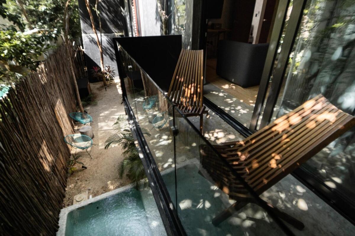 Spacious Luxury Villa, 3 Private Pools + Rooftop * Tulum