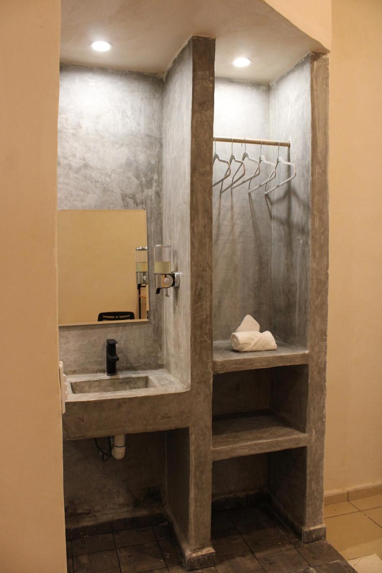 Kassia Hotel 5*