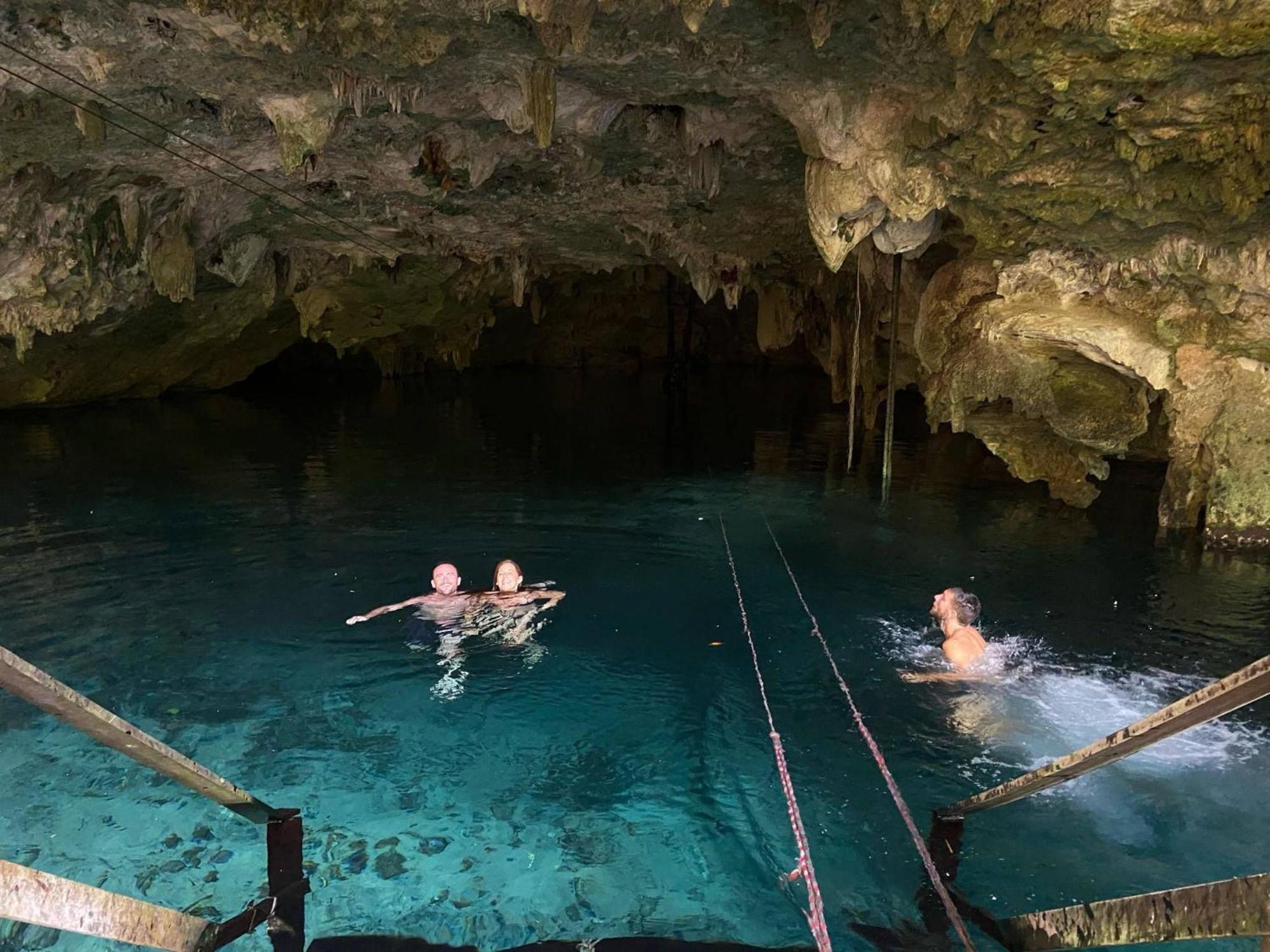 Guest house In - Eco-lush Double Mayan Dome Cenote And Bikes