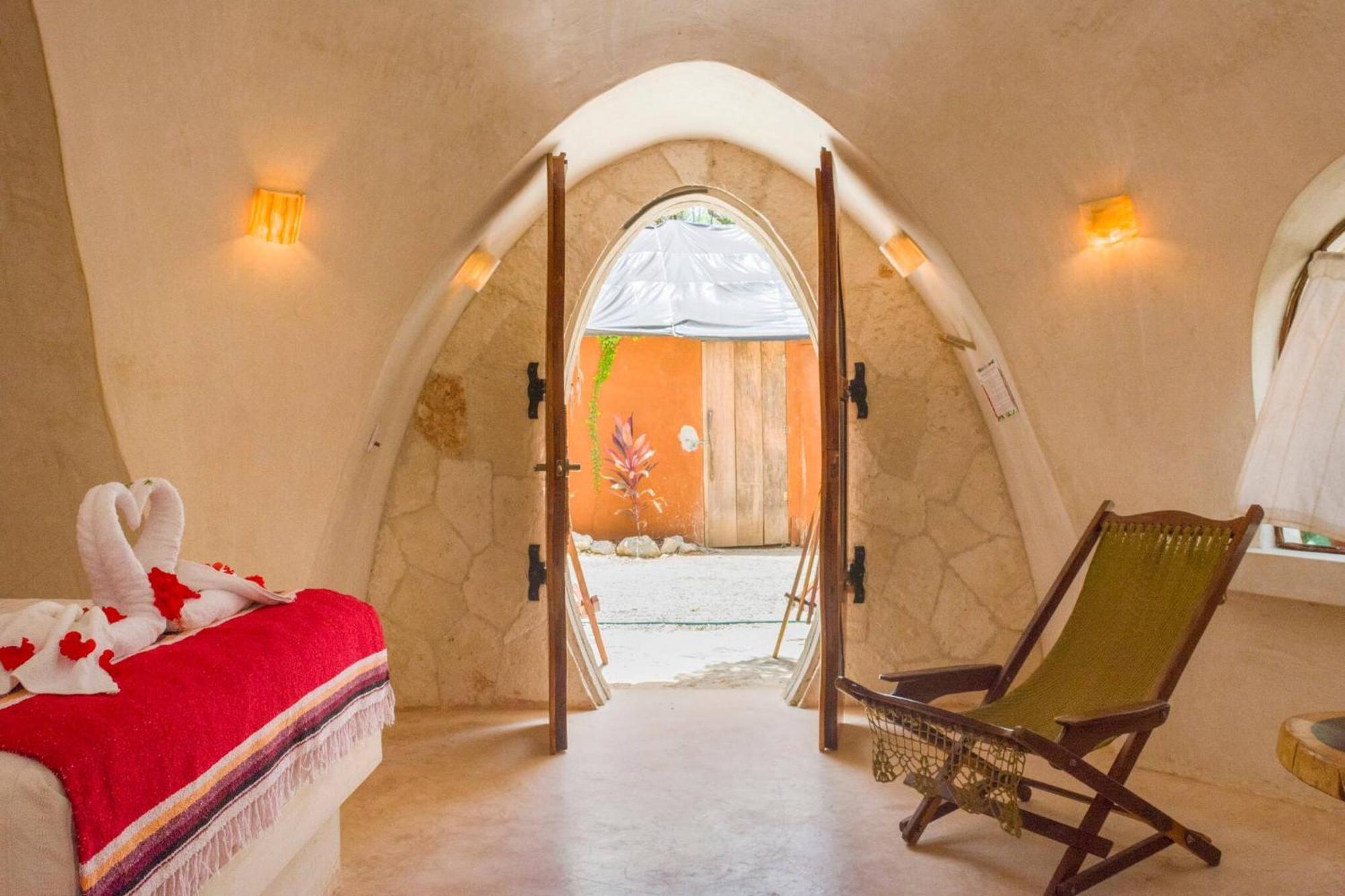 Unique Jungle Dome Ik Lodge Tulum