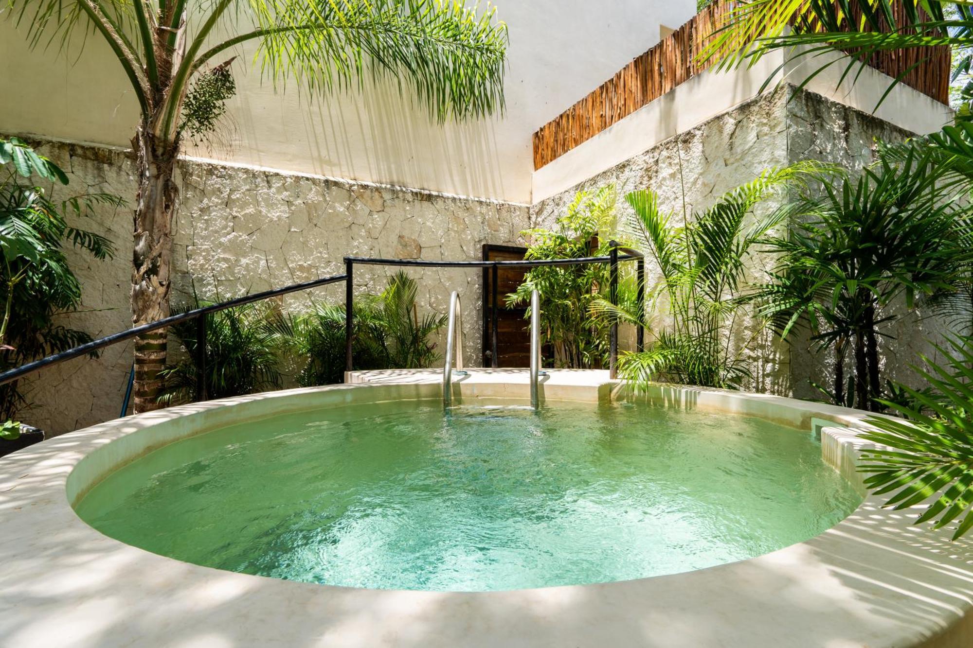 Moonstone - With Private Pool And 24hrs Security & Club Access Tulum