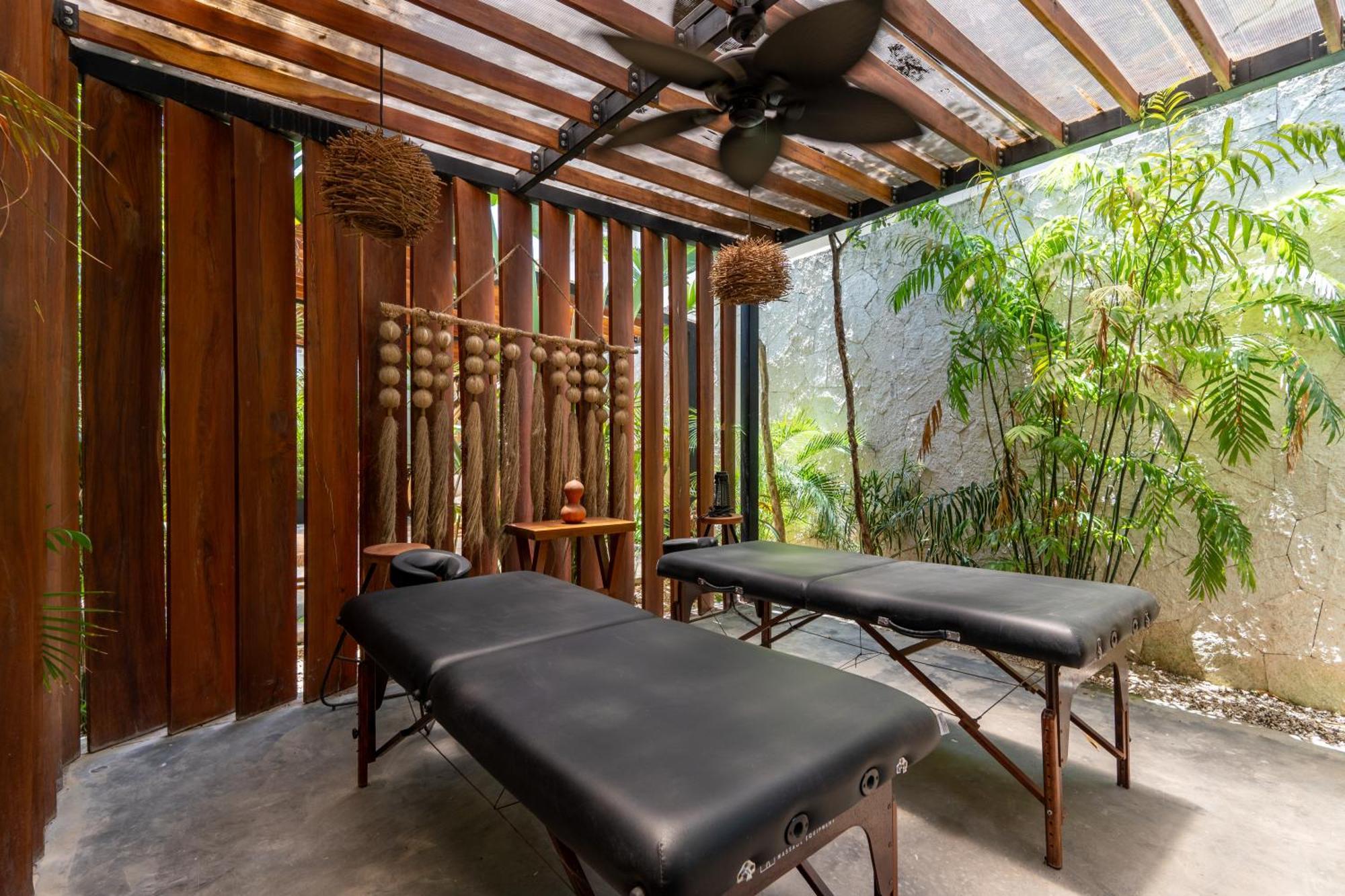 Moonstone - With Private Pool And 24hrs Security & Club Access Tulum