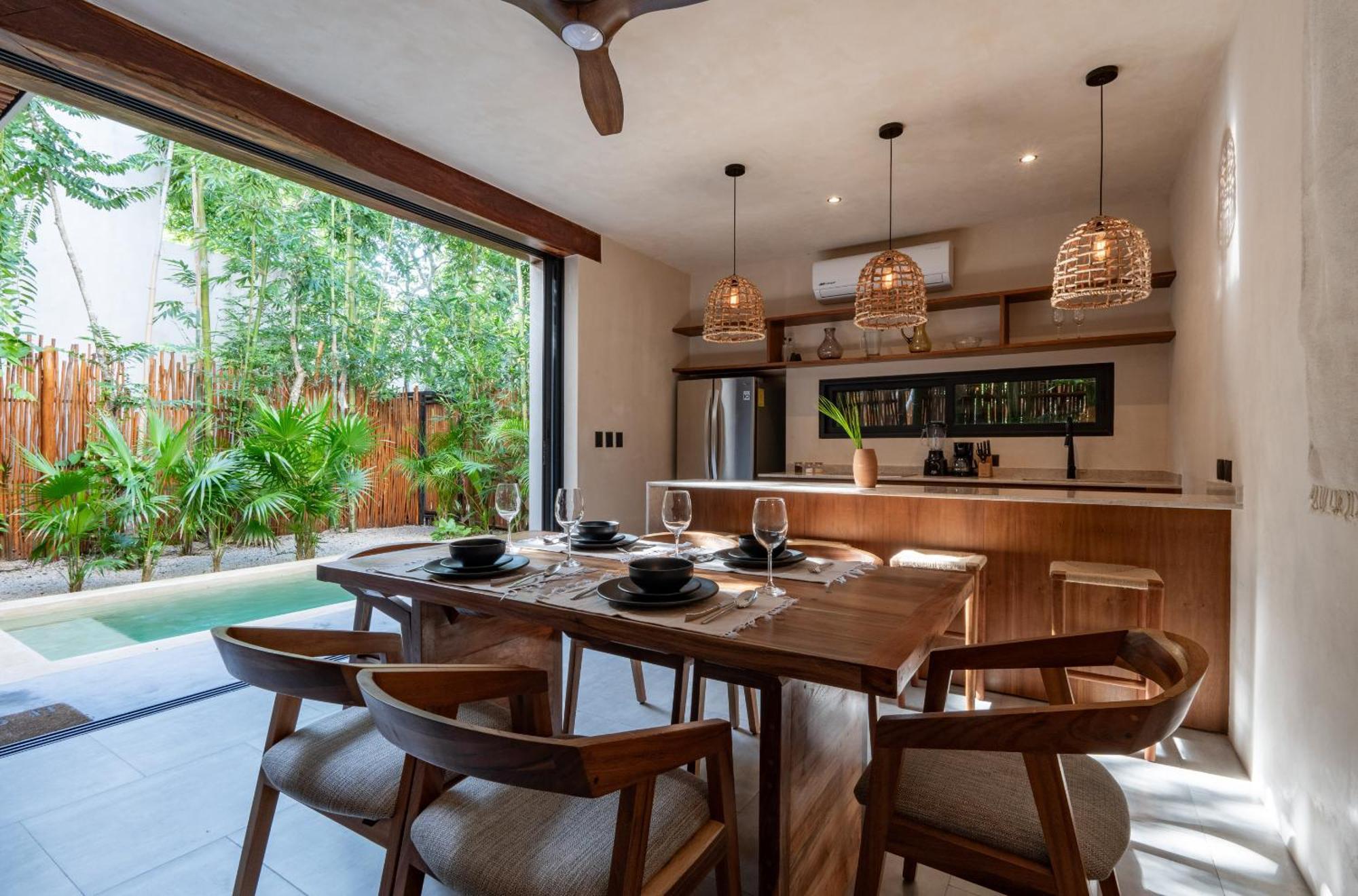 Villa Moonstone - With Private Pool And 24hrs Security & Club Access *