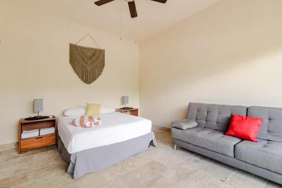 1br With Private Terrace