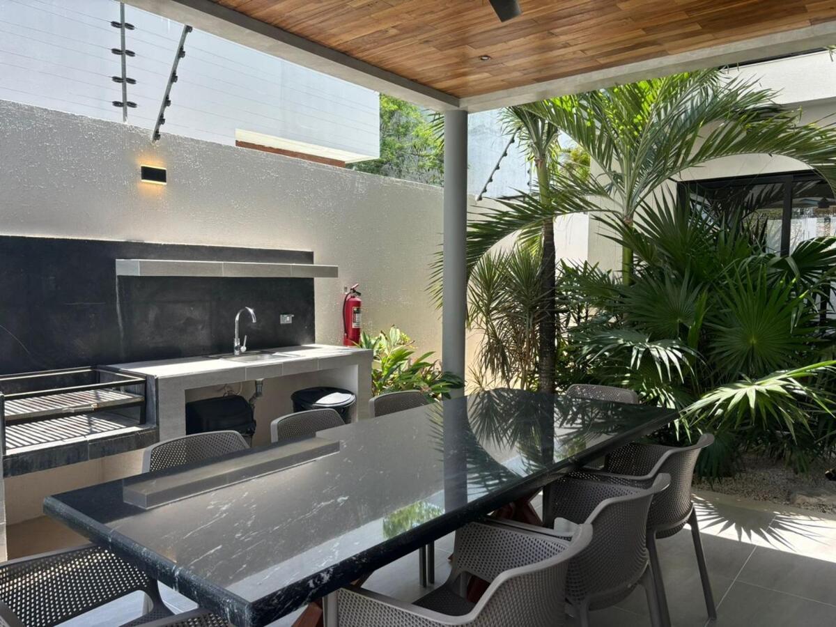 Private Karol For10-bbq-5 Beds-pool-parking Villa