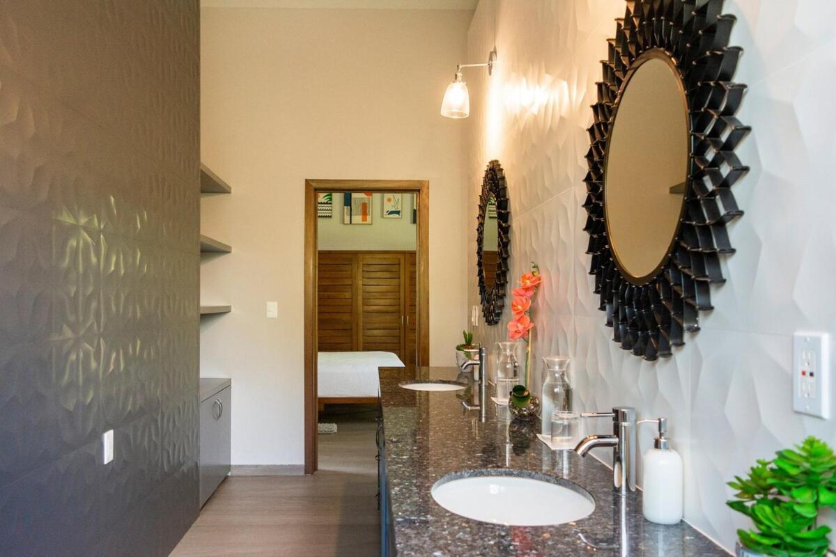 Casa Lulu Luxury 4 Bedroom Mins To The With Private Pool *