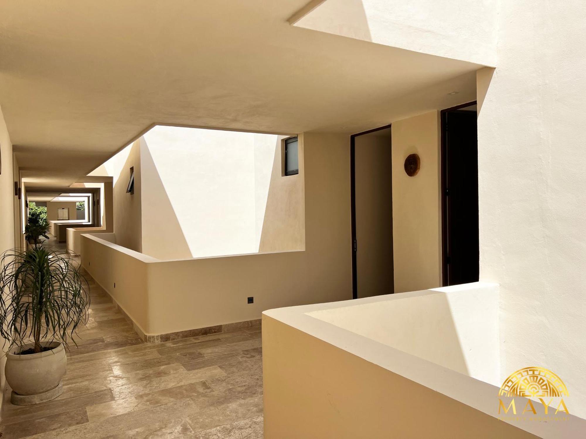 Apartahotel Peregrina Lux 4*