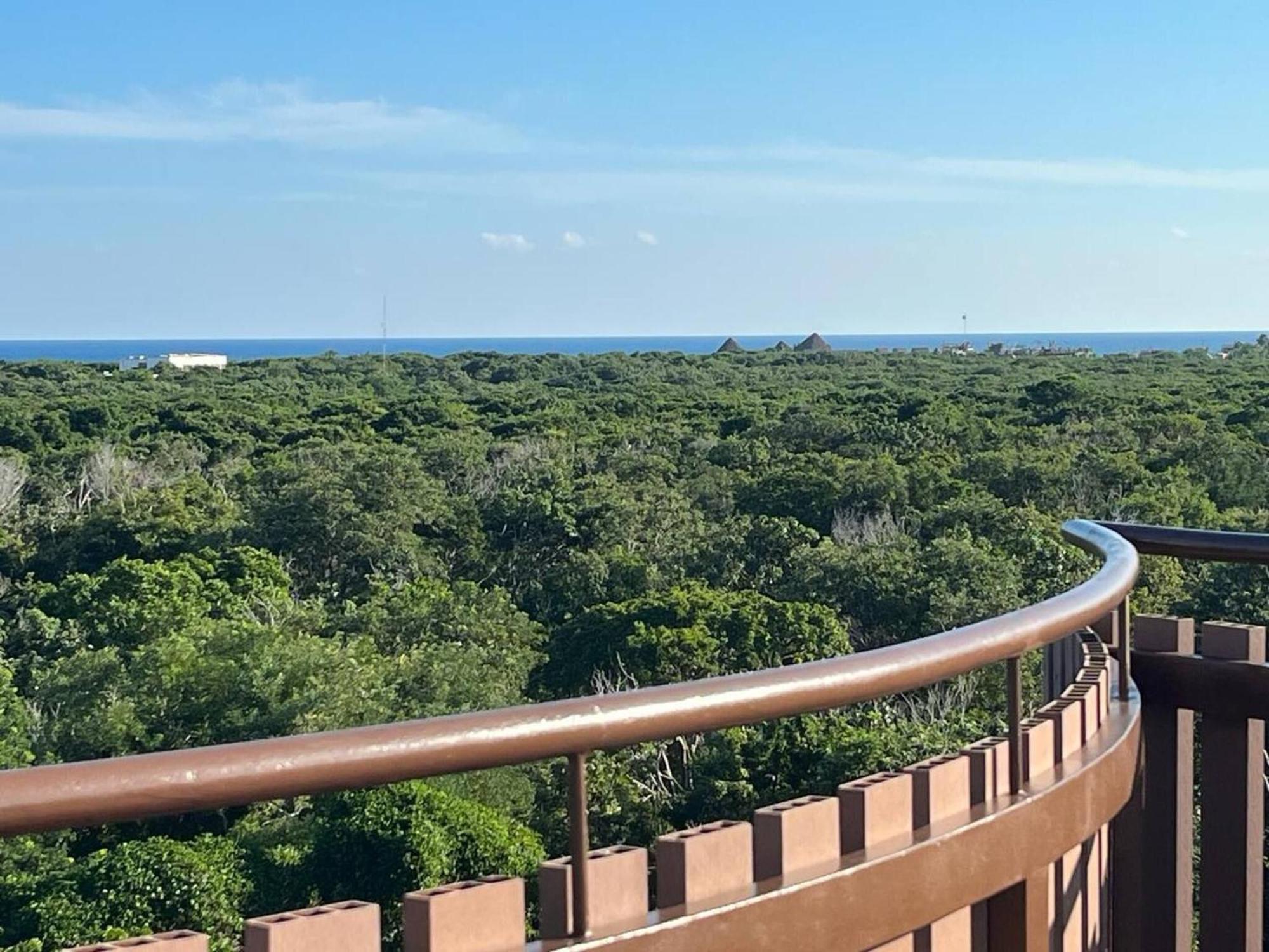 Unique Rooftop Sea View Walking To The *