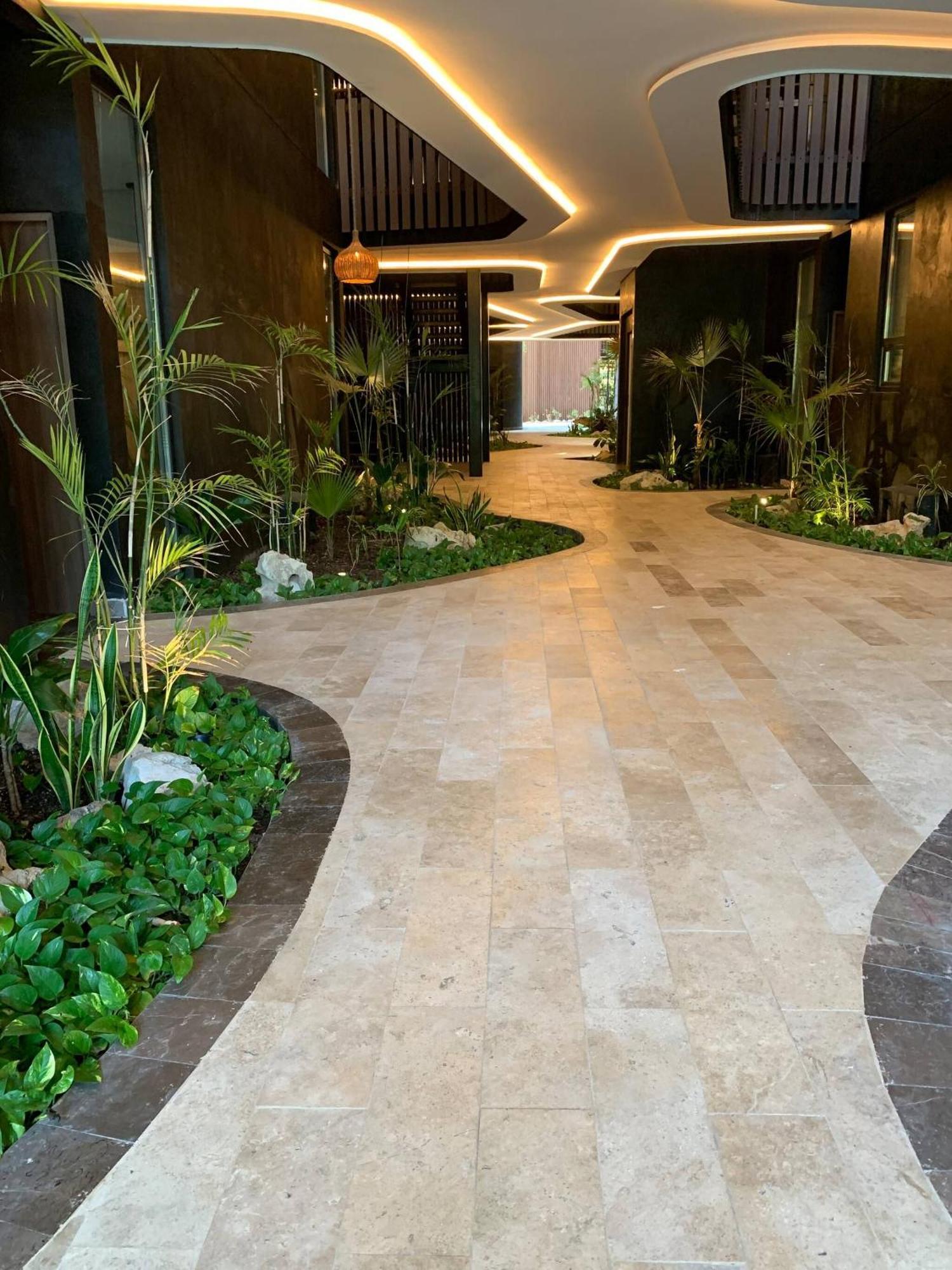 Unique Rooftop Sea View Walking To The *