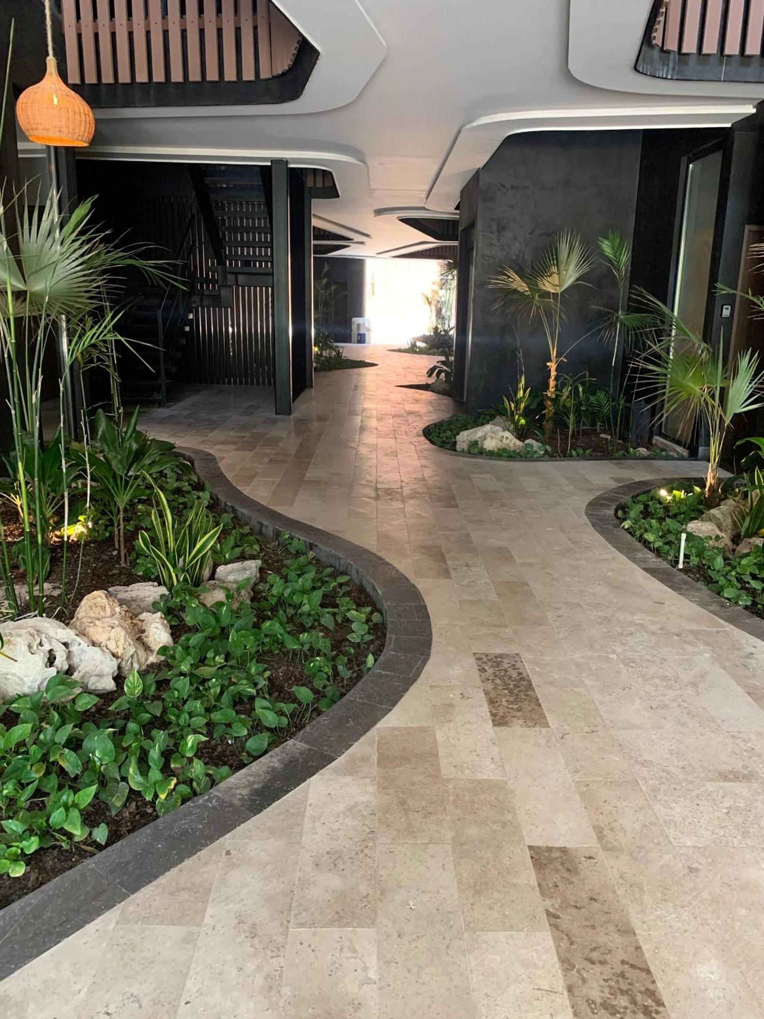 Unique Rooftop Sea View Walking To The *