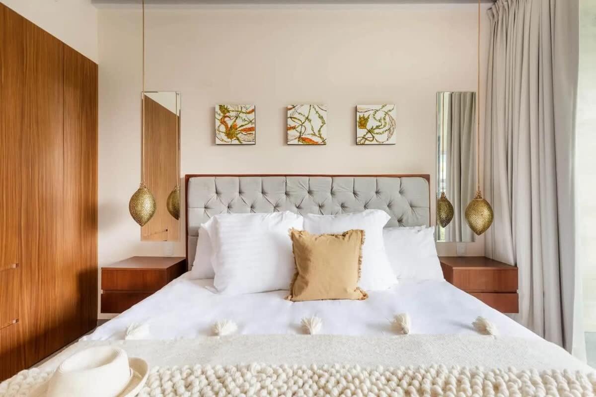 Apartment Luxury Penthouse With Private Rooftop Pool