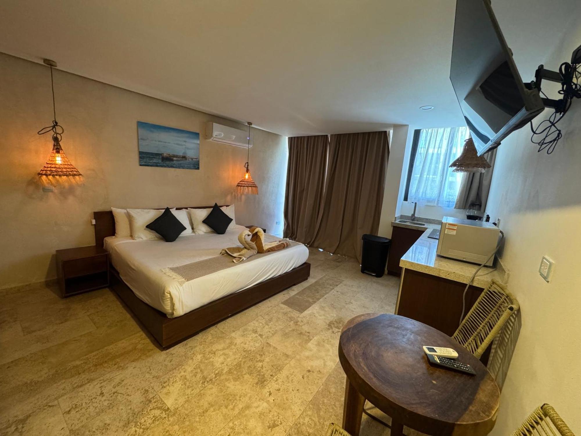 Kuxa The Waves Tulum