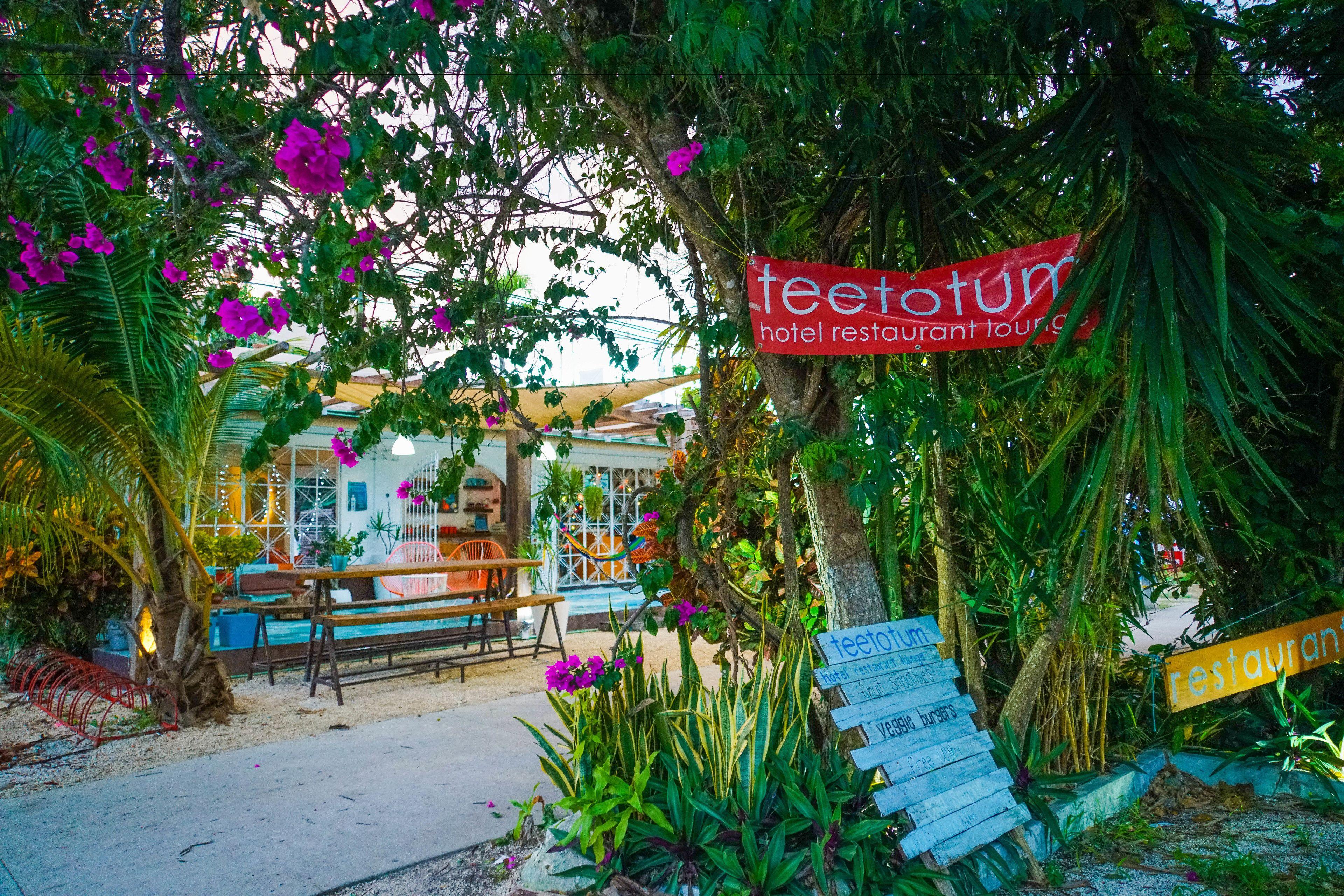 Hotel Teetotum 3*