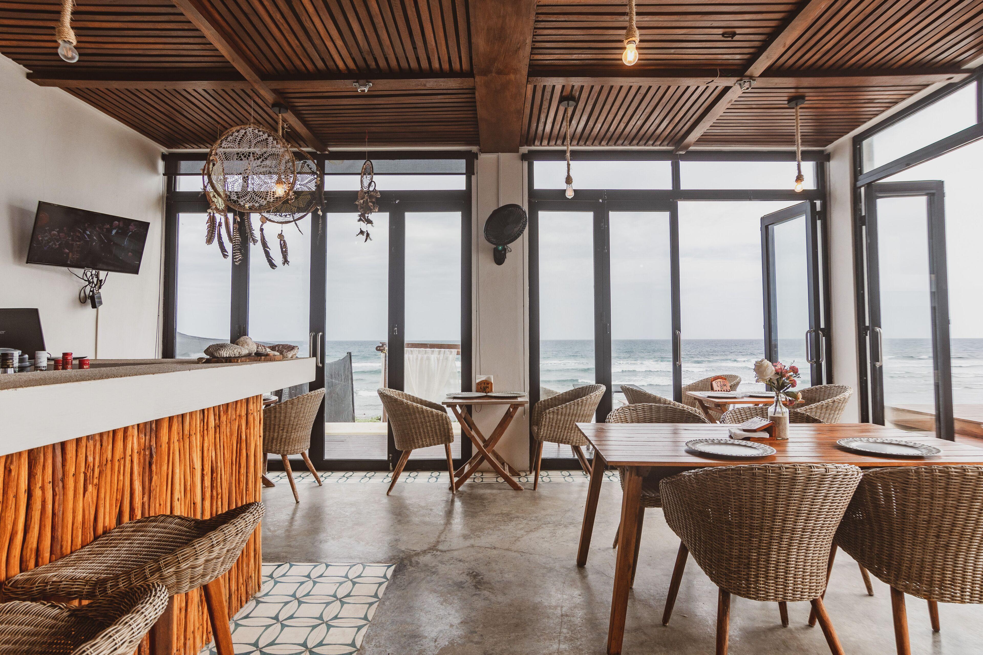 Hotel O' Adults Only