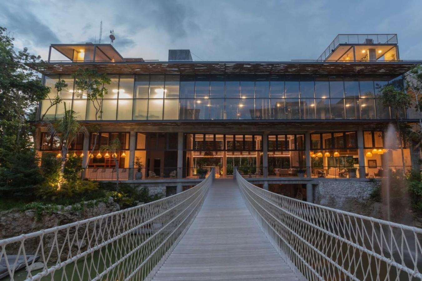 Luxury Loft - Jacuzzi, Gym, Sauna, Infinity-pool, Jungle View *