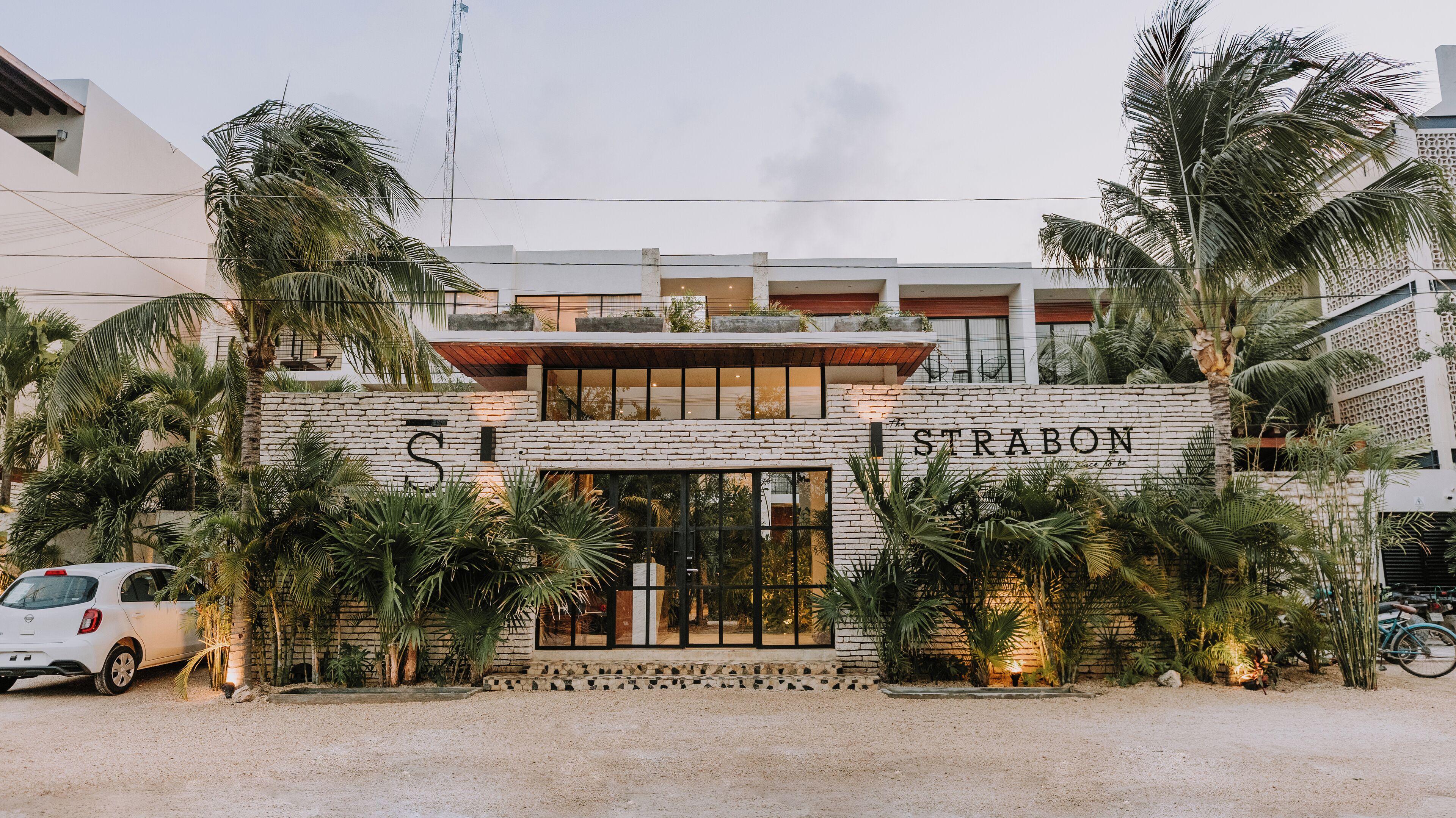 Hotel The Strabon