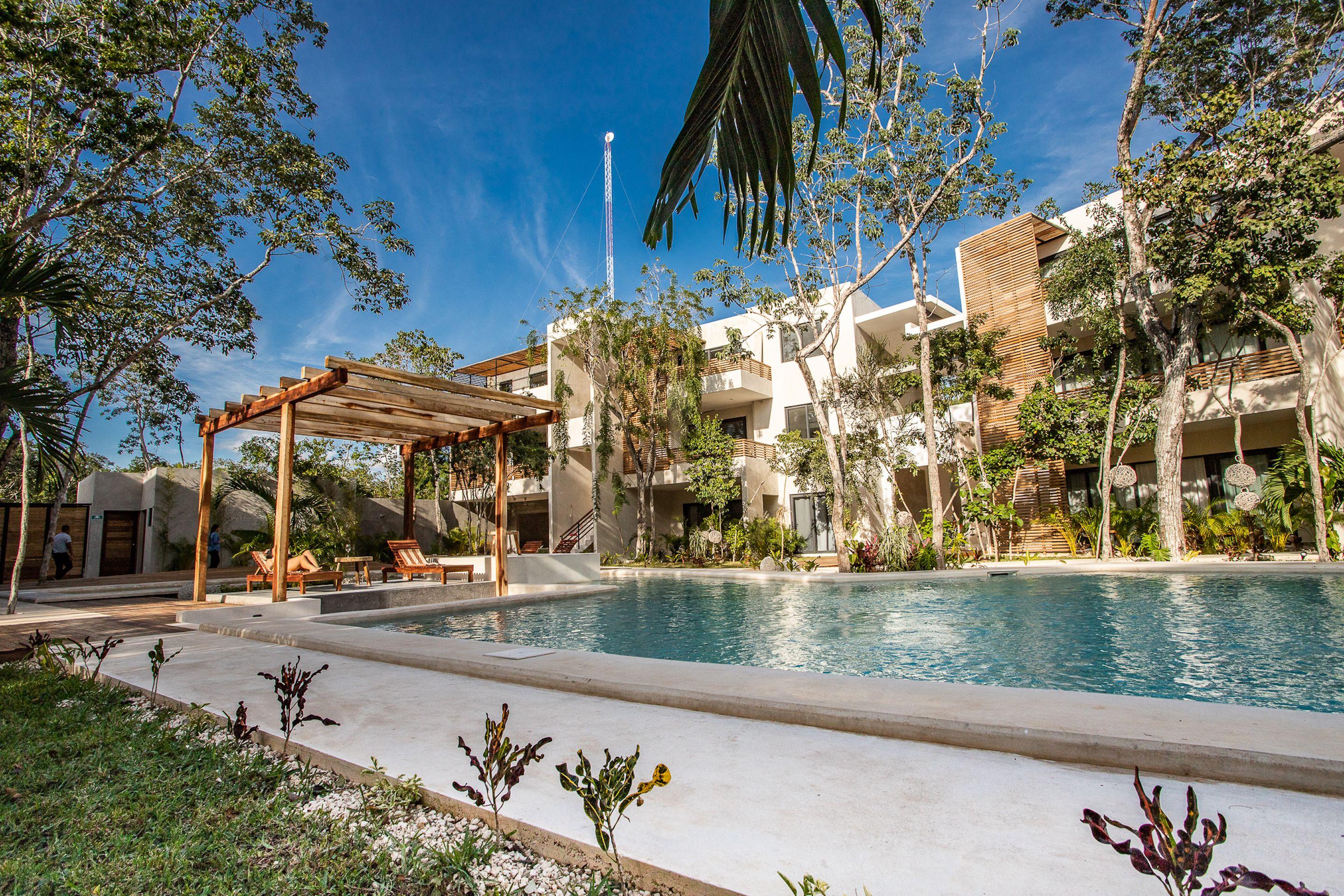 Panacea Apartahotel 4*