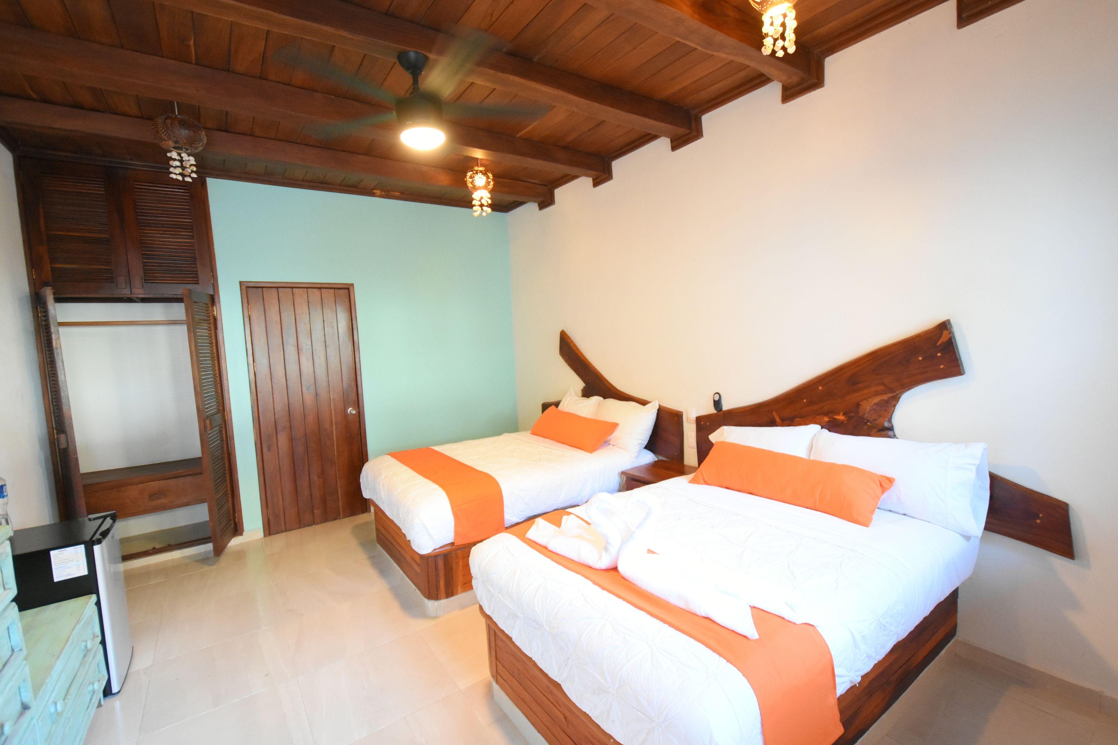 Hacienda Dos Ojos Hotel