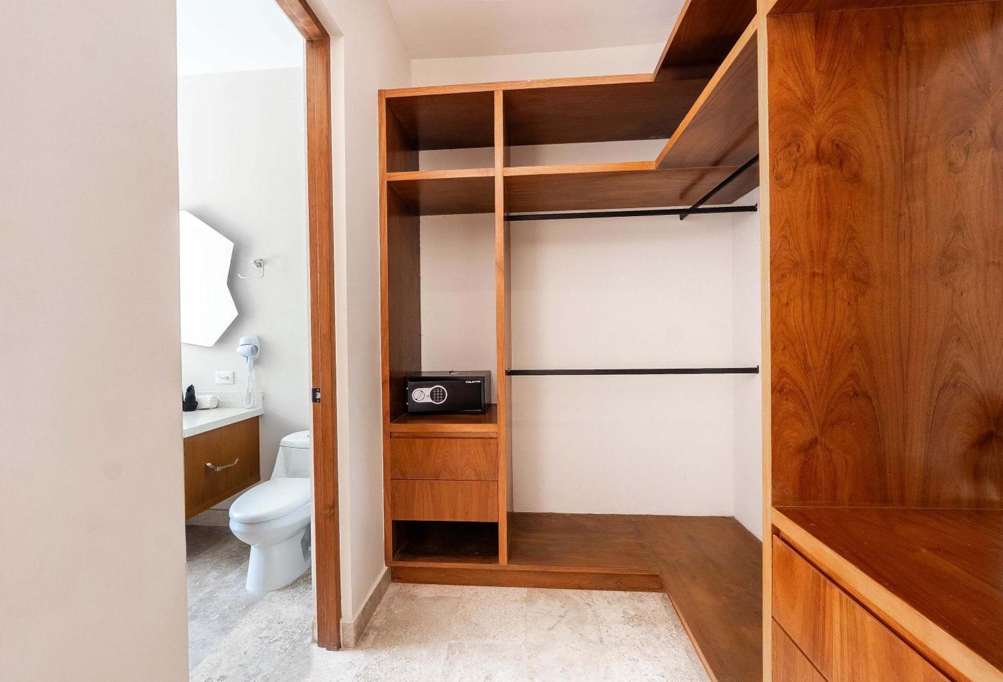 Villa Chic 6br Dual With 4 Private Pools & Concierge