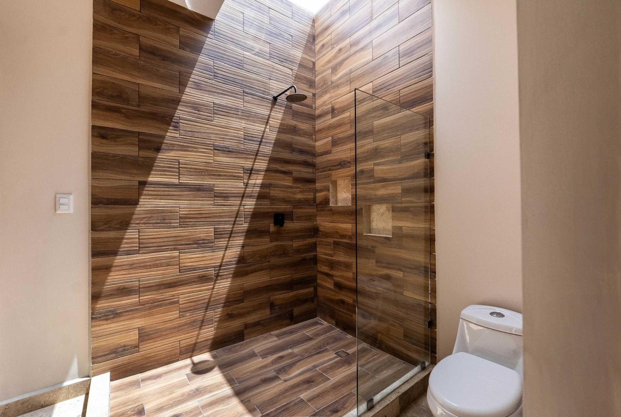 Chic 6br Dual With 4 Private Pools & Concierge