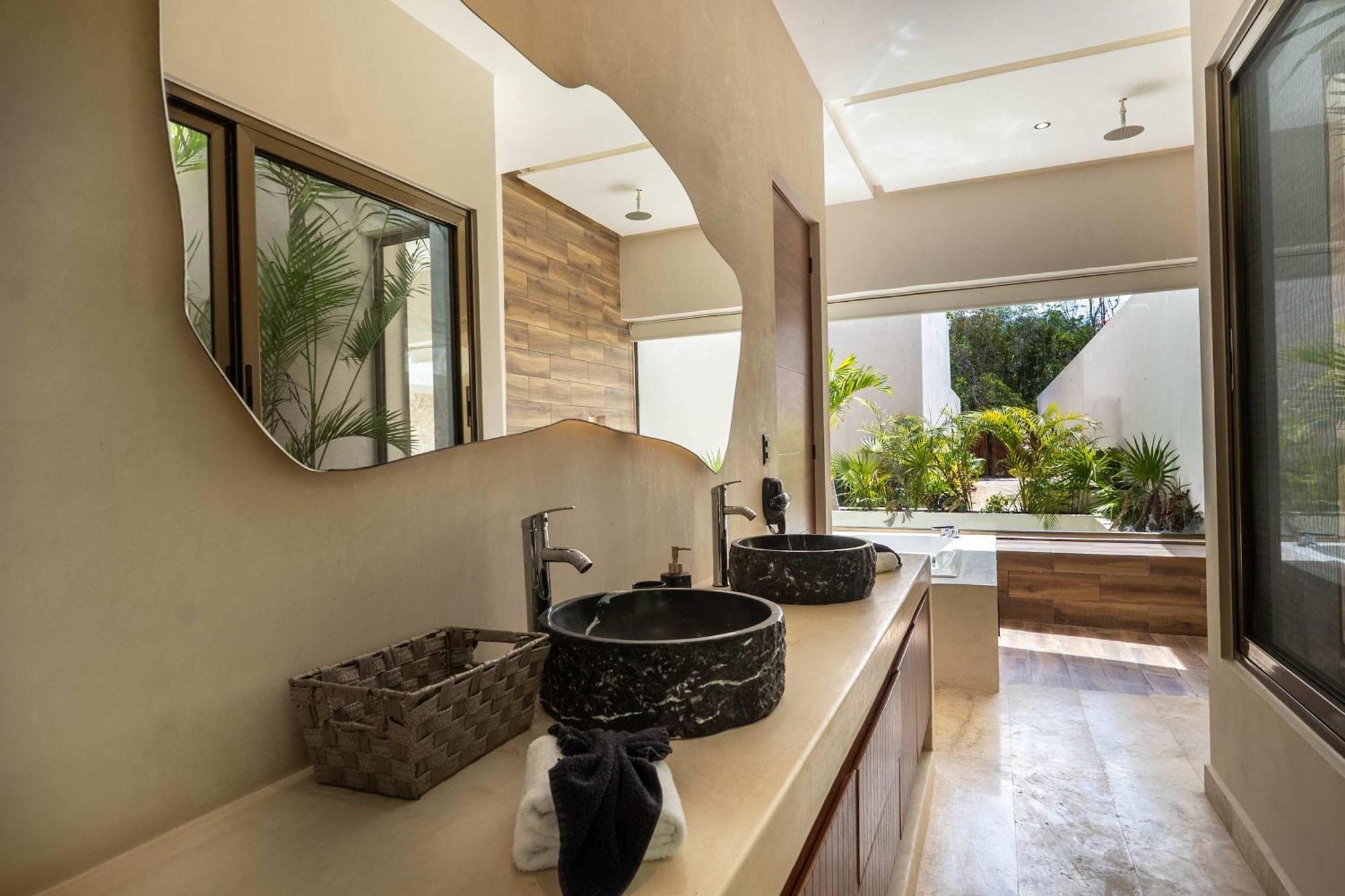 Chic 6br Dual With 4 Private Pools & Concierge Villa Tulum