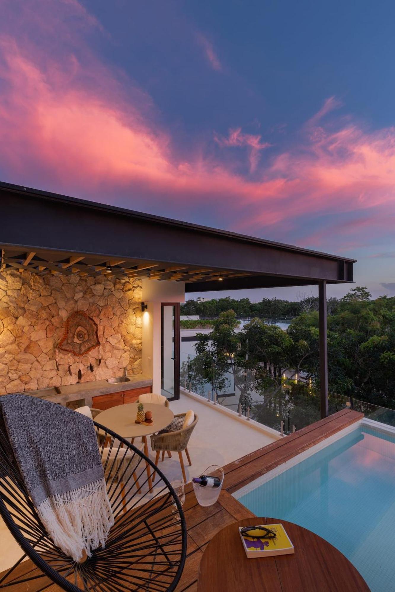 Ixchel Luxury Ph Priv Rooftop Pool 150 Wifi *