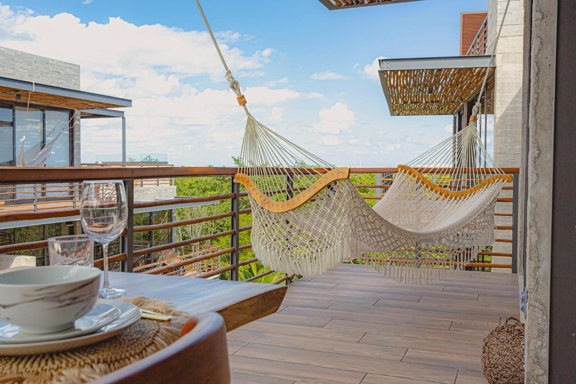 Luxury Loft - Jacuzzi, Gym, Sauna, Infinity-pool, Jungle View *