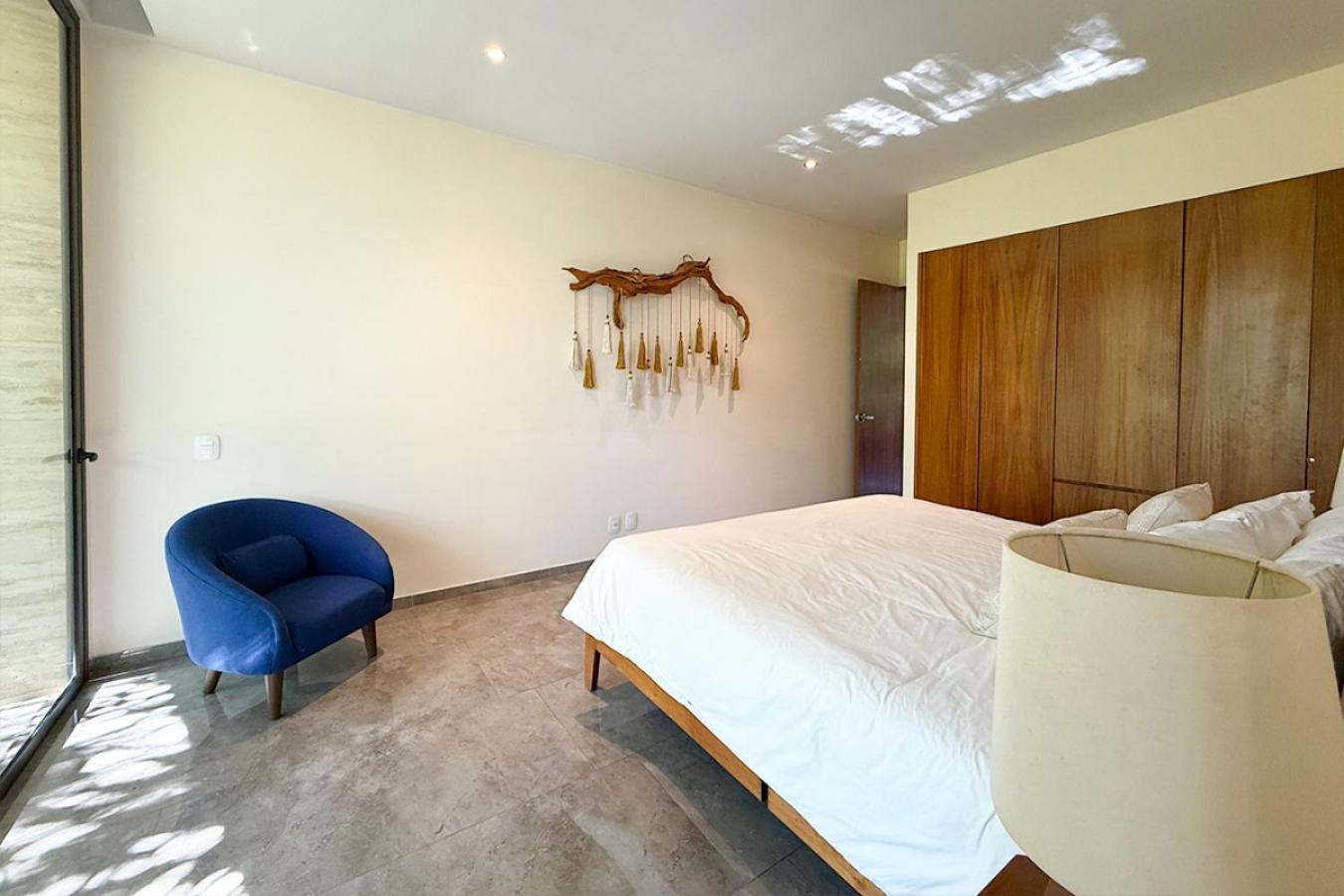 Apartment Resort-style 2-bedroom | Balcony, Pool, Gym & At Mistiq