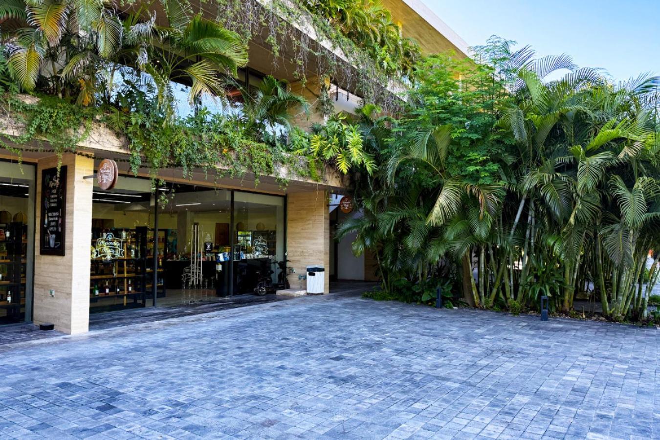 Apartment Resort-style 2-bedroom | Balcony, Pool, Gym & At Mistiq