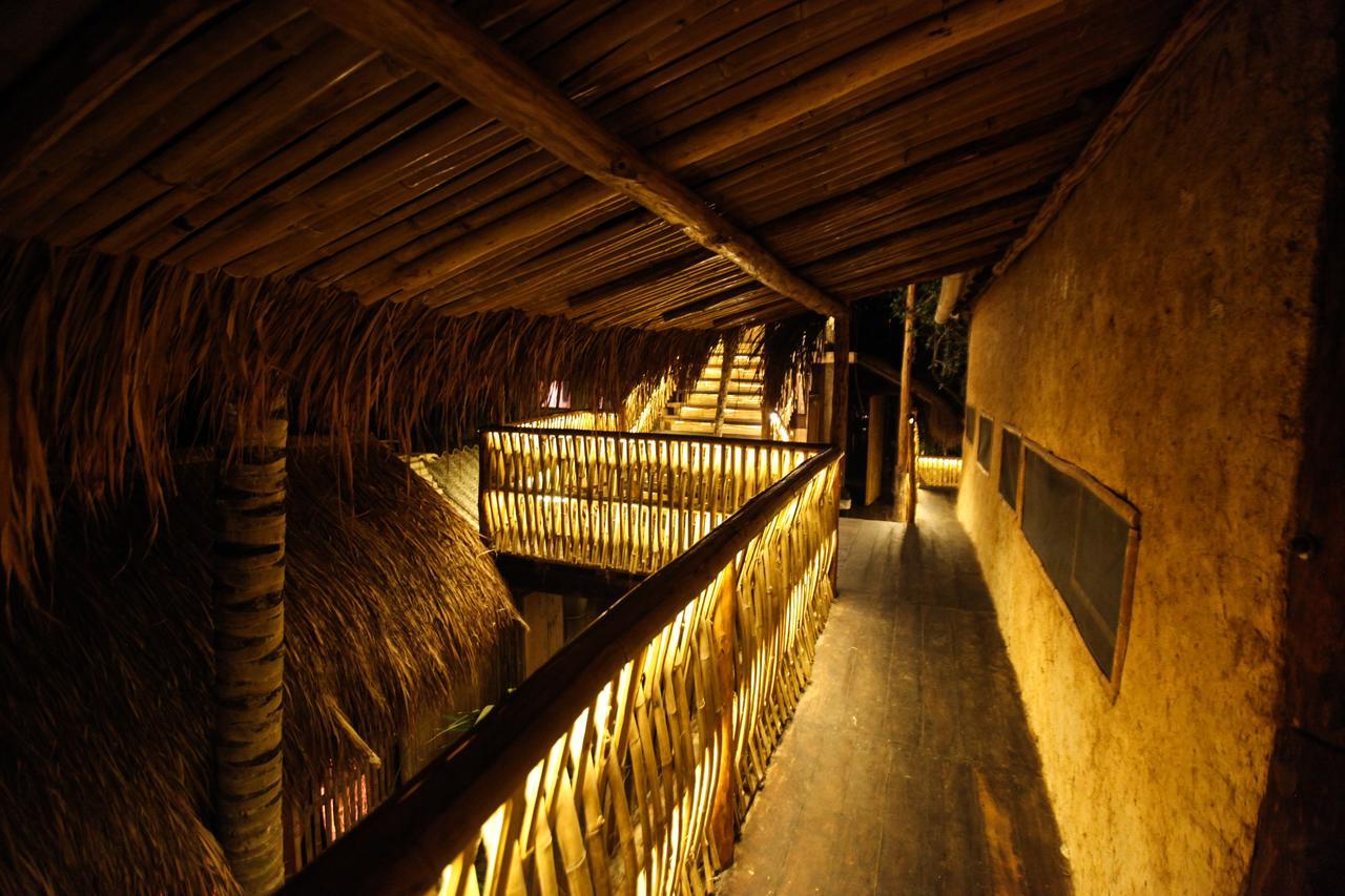 Bambu Gran Palas Hostal Party *