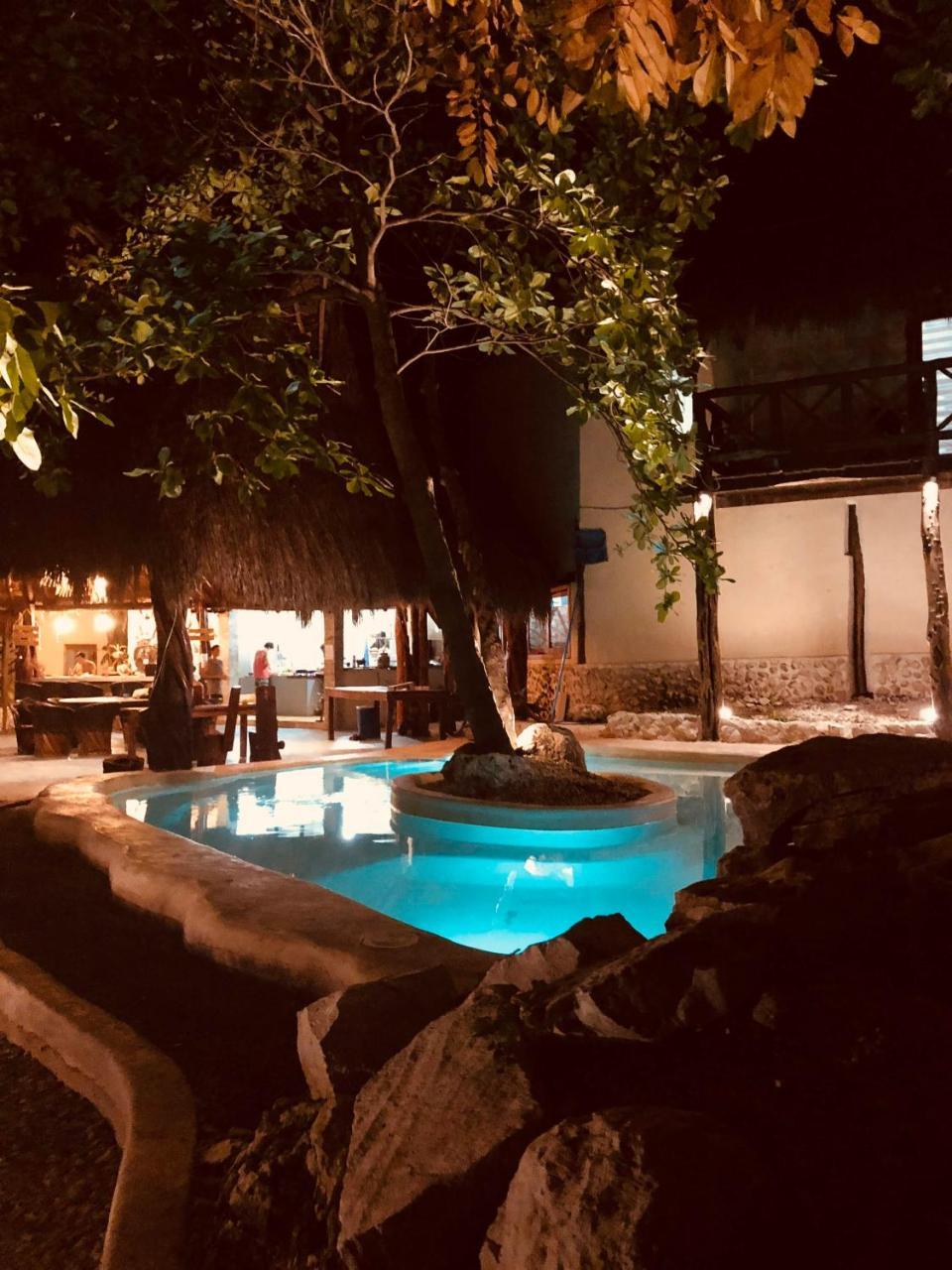 Indajani Hotel&hostel With Pool