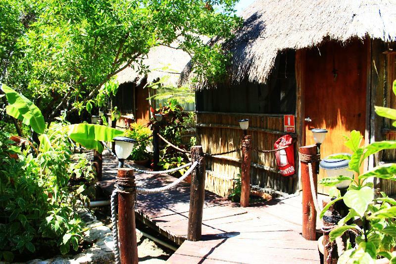 Maya Y Cenote Hotel 2*