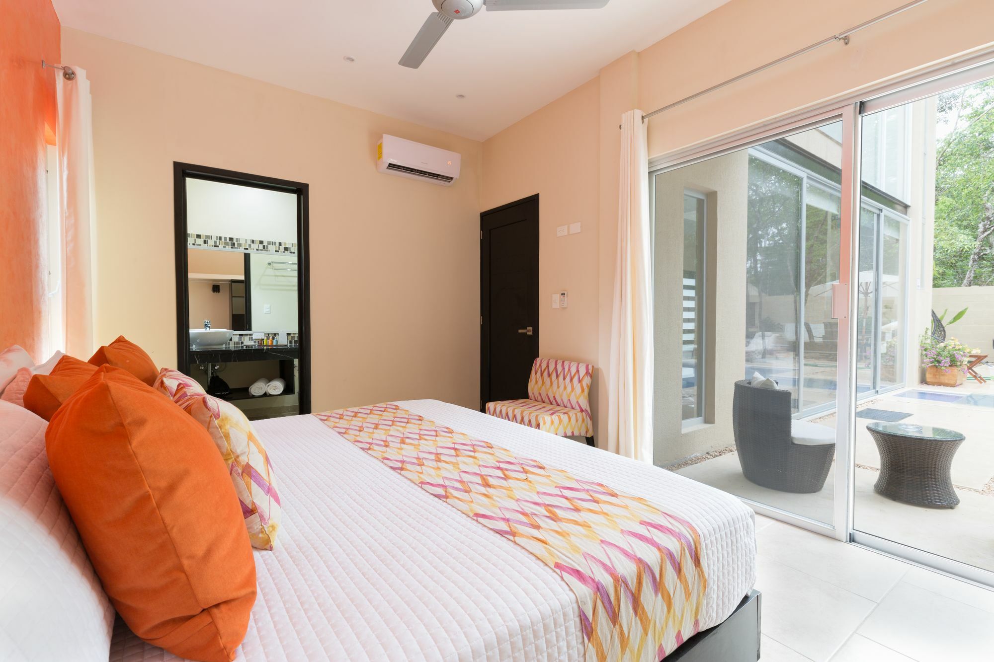 Apartment Meso Maya
