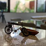 Scorpion Luxury Apartment