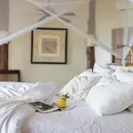 Encantada Hotel