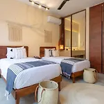 Watal Apartahotel 4*