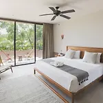 Zereno Club Access 4*