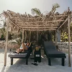 Hotel Playa Esperanza