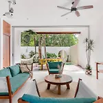 Villa Ujo 100 Mb Wifi 2 Private Pools *