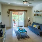 Spacious Penthouse With Private Rooftop In Gated Community
