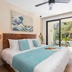 At Treetops Apartamento