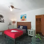 Primitive Selfcheck-in Adults Only 2* Tulum