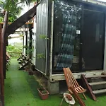 Primitive Selfcheck-in Adults Only 2*