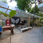 Primitive Selfcheck-in Adults Only 2*