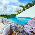 Beautiful Penthouse With Private Pool Amazing Views