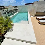 And Penthouse Blue Luxury Kukulkan Apartamento