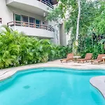 Hotel Casa Quantum 5d At Aldea Zama Tulum